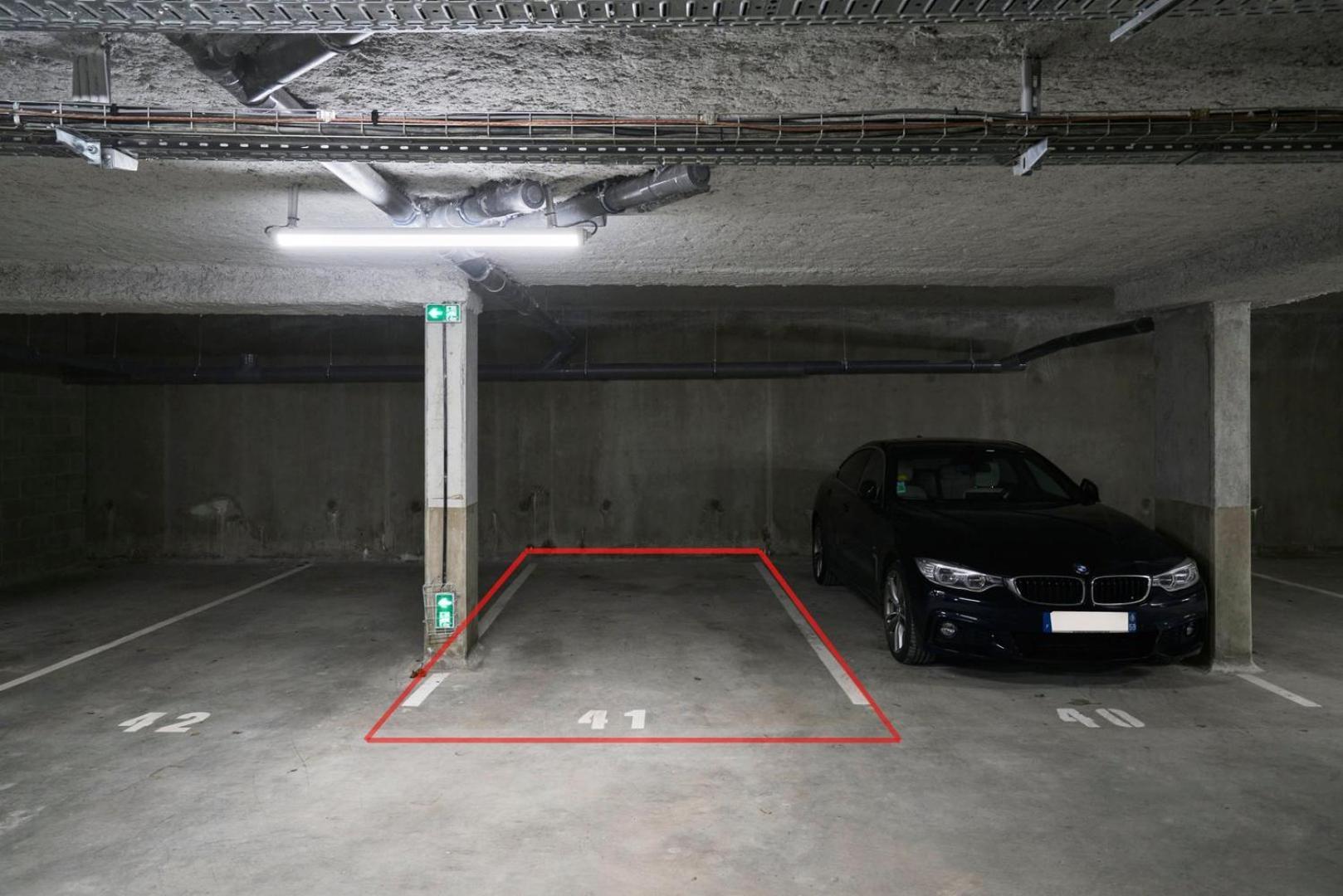 Apartment In A New With Parking